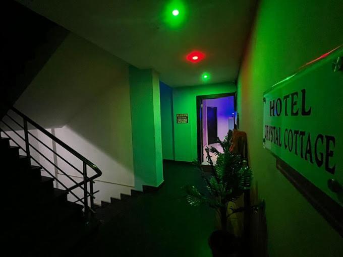Hotel Crystal Cottage Bhubaneswar Dış mekan fotoğraf