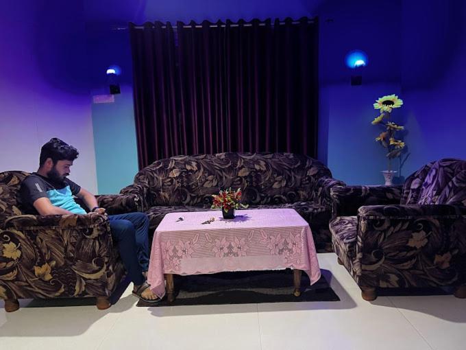 Hotel Crystal Cottage Bhubaneswar Dış mekan fotoğraf